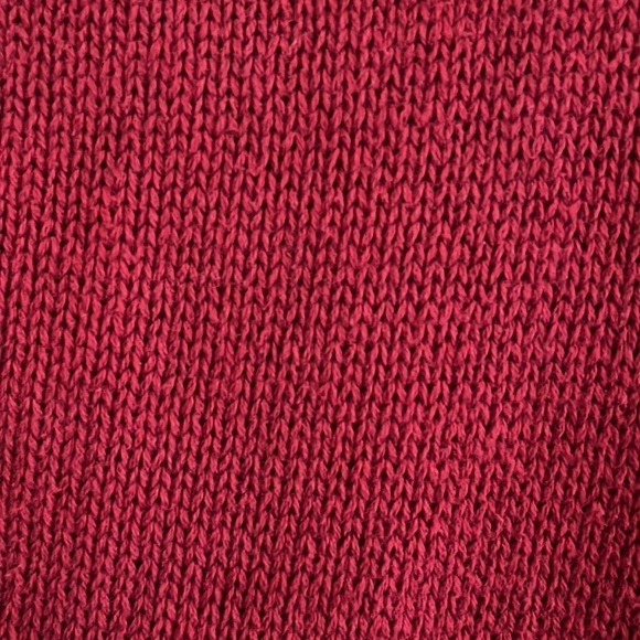 Guess long sleeved dark red sweater. Size Large. - Picture 6 of 9